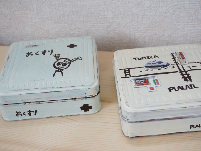 お菓子缶リメイク(薬、裁縫、マグネット入れ)