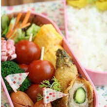 クルッと簡単*ひっそりお花デコのお弁当