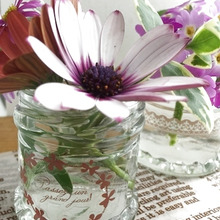 セリアのシールで空き瓶を可愛く!