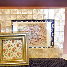 テキスタイルを壁に飾ってお気に入り空間に!