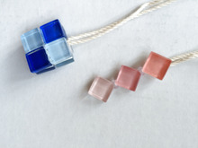 モザイクタイルとグルーガンで