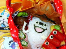 キャラ弁☆こどもの日に向けて、兜ウィスパー弁当はいかが?