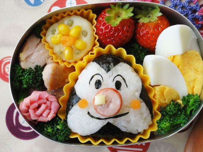 1歳児のお弁当☆おむすびマン弁当