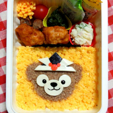 こどもの日に♪簡単!可愛い!ダッフィーそぼろ弁当