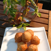 超簡単♪たった2つの材料でもっちりドーナツ