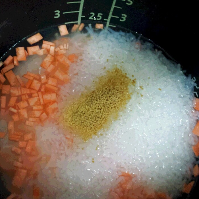 炊飯器に入れる