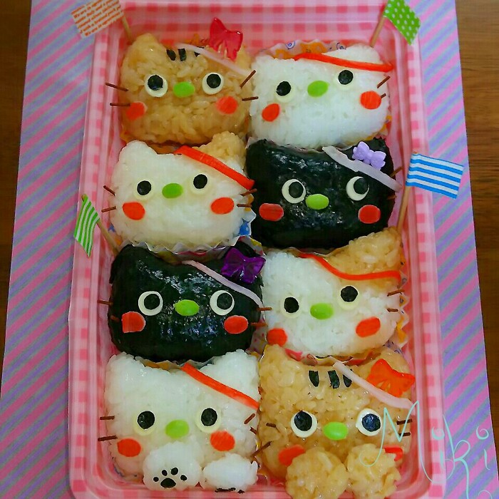 運動会に ネコちゃんおにぎり