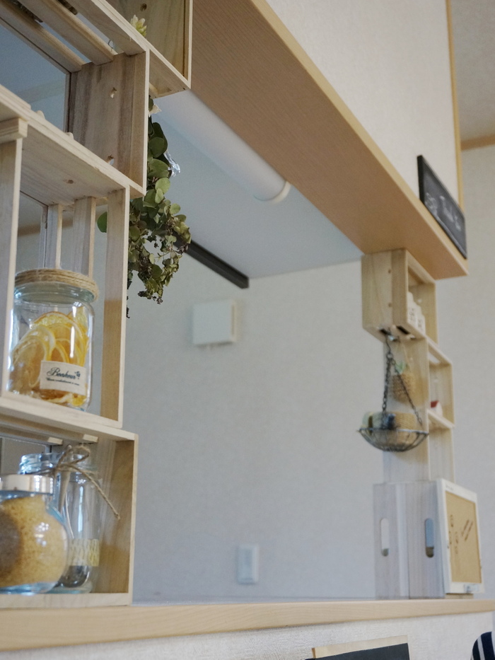 工夫もいっぱい!100均木箱cafe風棚増設で統一感up