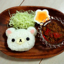 コリラックマデコ♪プチトマトたっぷりドライカレー