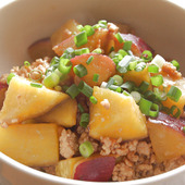 作りおきレシピ「さつまいものそぼろ煮」