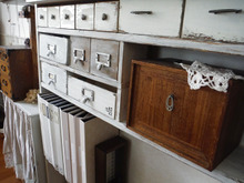 100均木箱だらけの大型収納棚♪