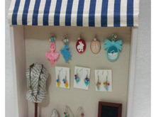 100均木箱でディスプレイボックス