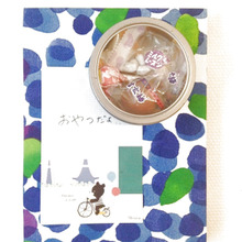 100均のトレーを使って、ファブリックパネル作り