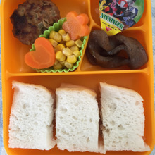 アレルギーでもみんなと一緒に食べれるお弁当 020