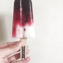 100均の型で簡単アイスキャンディー作り。