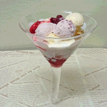 簡単イチゴパフェ♬