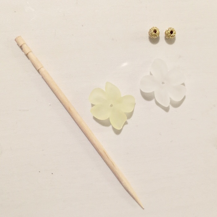 材料を用意します。
