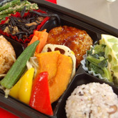 女子栄養大学監修!コープの健康弁当が人気です