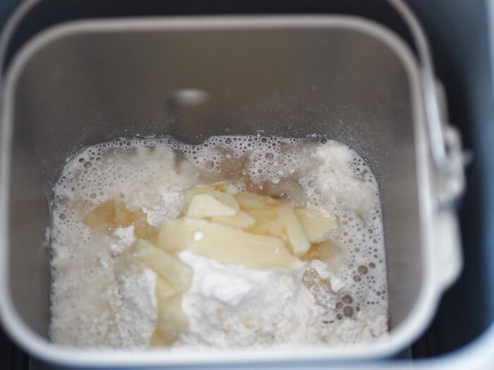 ふわふわモチモチ♪「プーさんちぎりパン」の作り方