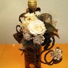 初めてでも簡単!プリザーブドフラワーでボトルデコ☆プレゼントにも