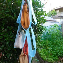 バッグをコンパクトにクローゼットに収納!バッグオーガナイザーの作り方