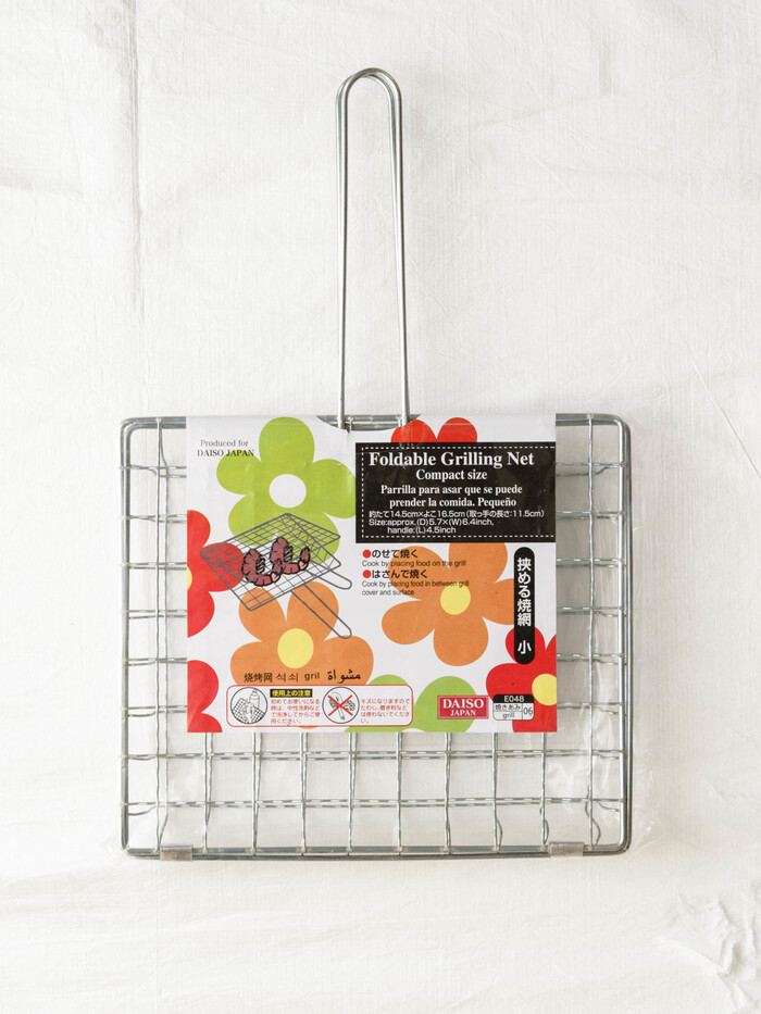 え?100均の魚の網焼きがオシャレなインテリアに変身?!