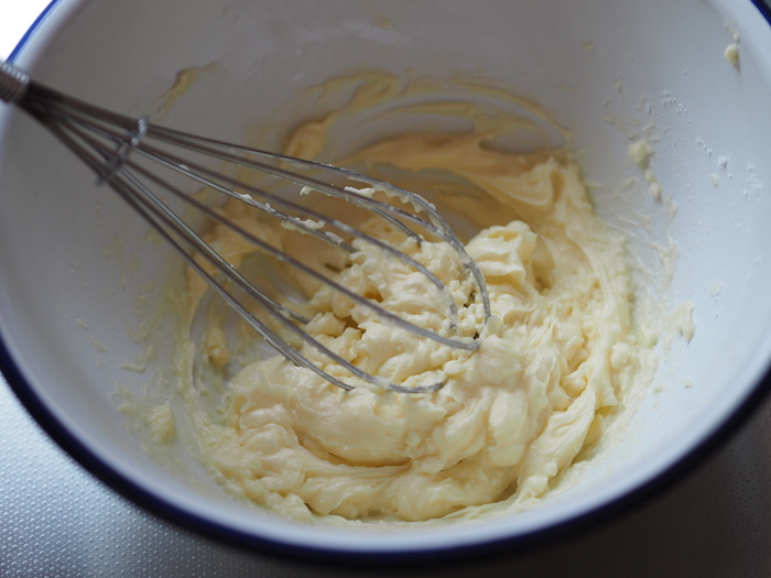 「クリームチーズ&フルーツin バケット」の作り方