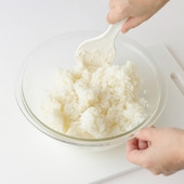 デコずしの基本の「酢めし」の作り方