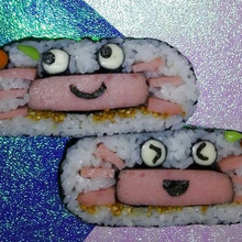 デコおにぎらず「柿をGET・カニさん」