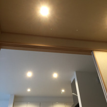 LEDライトでお部屋を明るくスッキリと