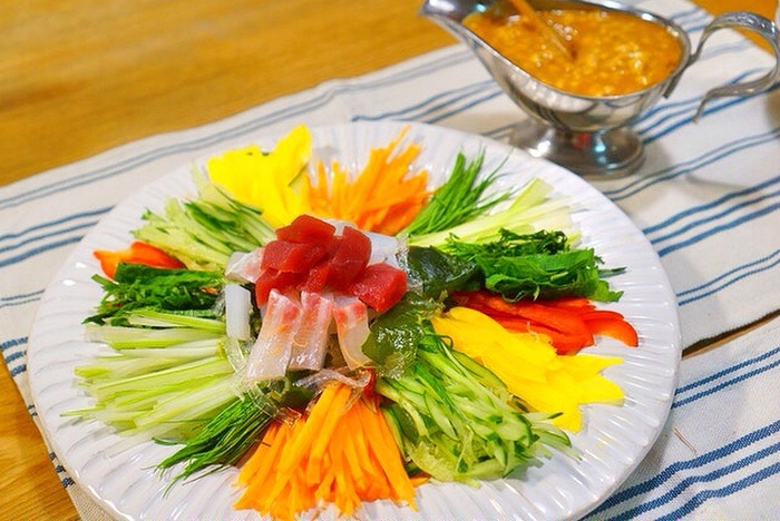 野菜が主役!濃厚ゴマソースで!!ベジカルパッチョ☆