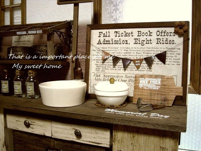 100均の小さいフレームに飾りました ♪