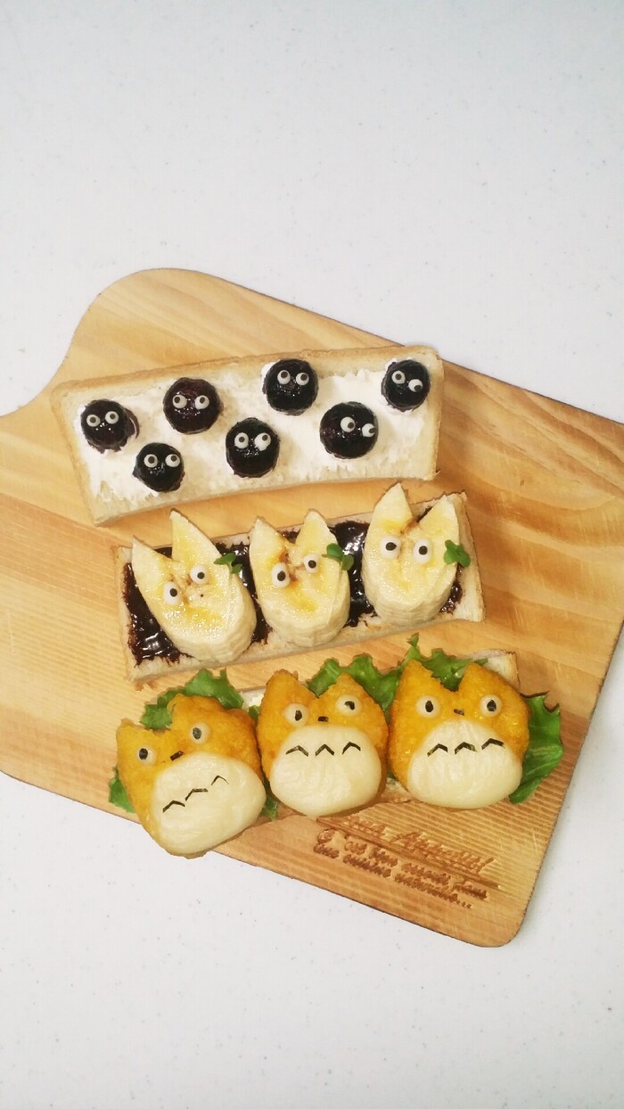 パンにのせてデコします!