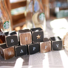 ダイソーの工作材料で!回転させて楽しむキューブ型オーナメント