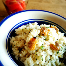 おかわり続出♡炊飯器で簡単!あさりのピラフ