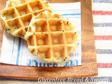 ヘルシー♪豆腐とごまの米粉ワッフル(小麦・乳・卵不使用)