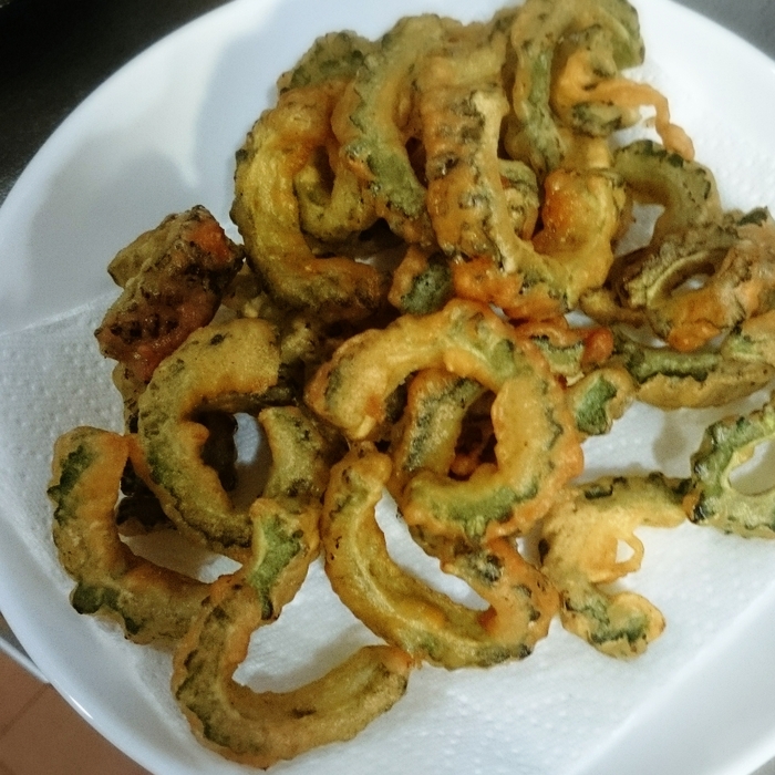 唐揚げ粉で揚げるだけ!簡単ゴーヤのフリッター