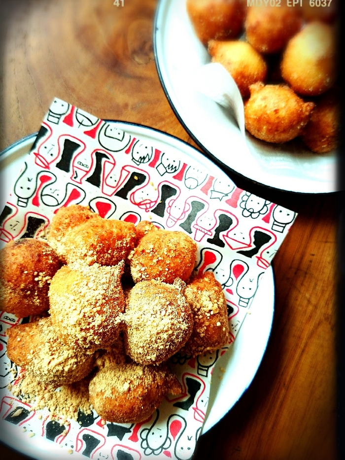 カリッふわっなやみつき食感♡ビニールひとつで簡単ズボラドーナツ