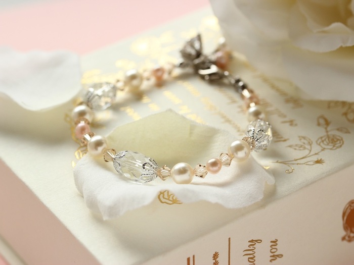 手軽に楽しむ♪ つなげるだけで簡単!ビーズブレスレット♡
