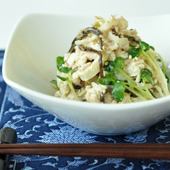 切り干し × かいわれ でつくる「だいこん親子サラダ」