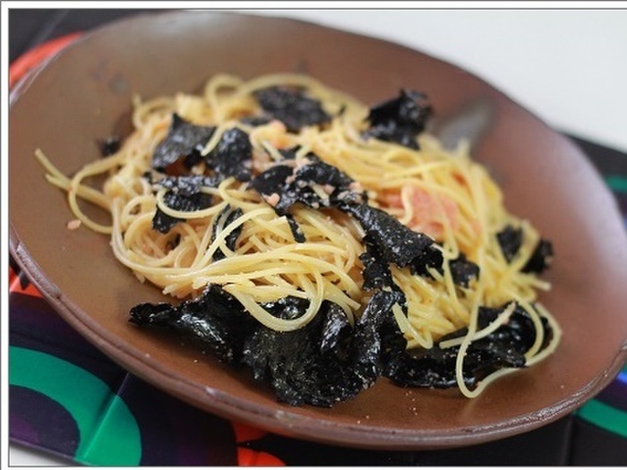 余りがちな焼き海苔で♪焼き海苔と辛子明太子のバター醤油パスタ☆