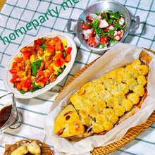 ハロウィンやクリスマスにも!鯛の半身に冷凍パイシートでパイ包み焼き『パイ焼きくん』