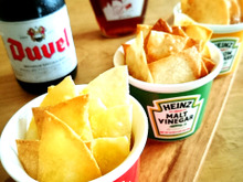 トースターで簡単!餃子の皮でみんな大好き甘~いスイーツ&おつまみチップス