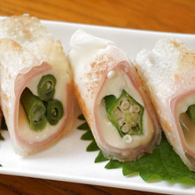 餃子の皮でチーズ&ハム巻き巻き