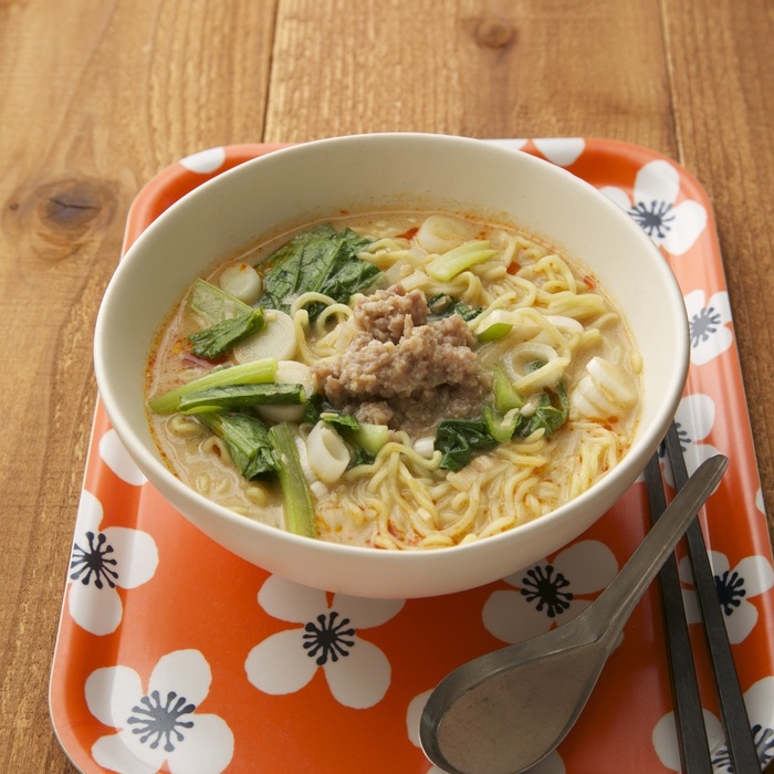 アレンジはコレ!家族に大人気♪「担担めん」の作り方