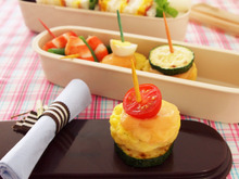 秋食材を楽しむお弁当「マヨソースチキンのピンチョス弁当」