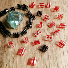 ペットボトルがビーズに変身!捨てる前に遊んじゃおう!