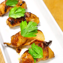 ヘルシー!美味しい!梨を豚肉で巻いたバター醤油ソテー☆