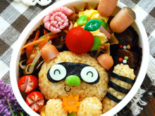 キャラ弁☆秋の簡単デコ弁当「たぬきの紅葉狩り」の作り方