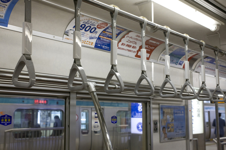 電車で遭遇した恐怖体験!痴漢、不審者、酔っ払い…